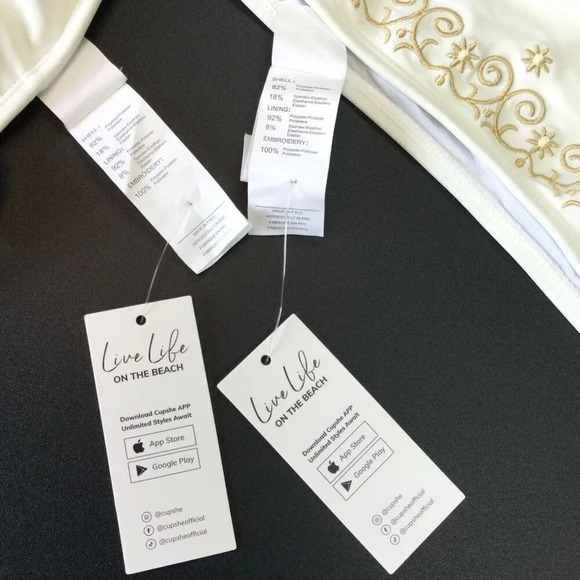 NWT Cupshe Womens Ivory Gold Triangle Bikini Swimsuit Set 2 Piece Medium/Large - Picture 9 of 14